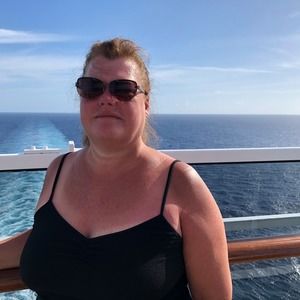 Meet your Posher, Sandy